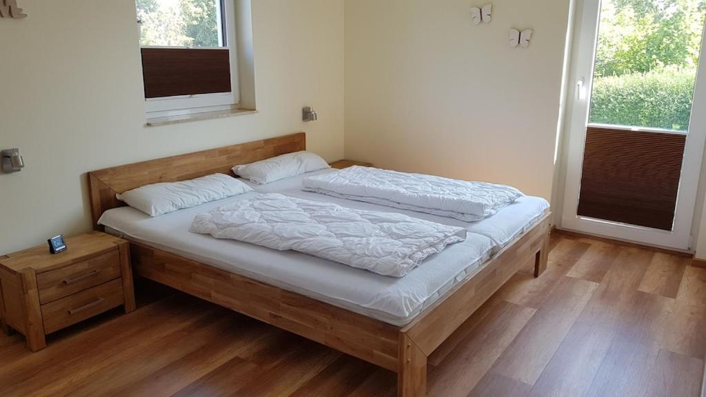 Ferienwohnung Seeblick Altefähr Екстериор снимка