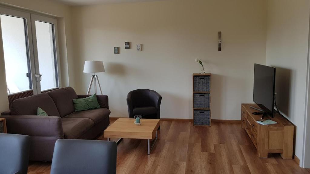 Ferienwohnung Seeblick Altefähr Екстериор снимка