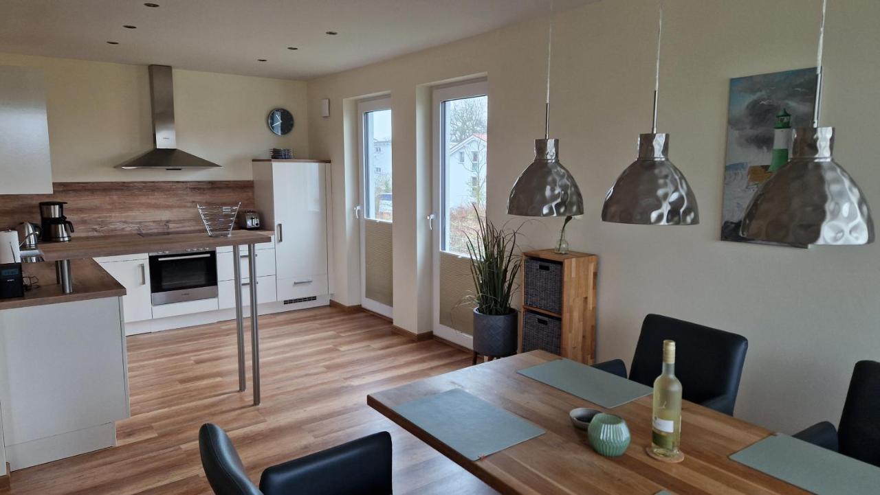 Ferienwohnung Seeblick Altefähr Екстериор снимка